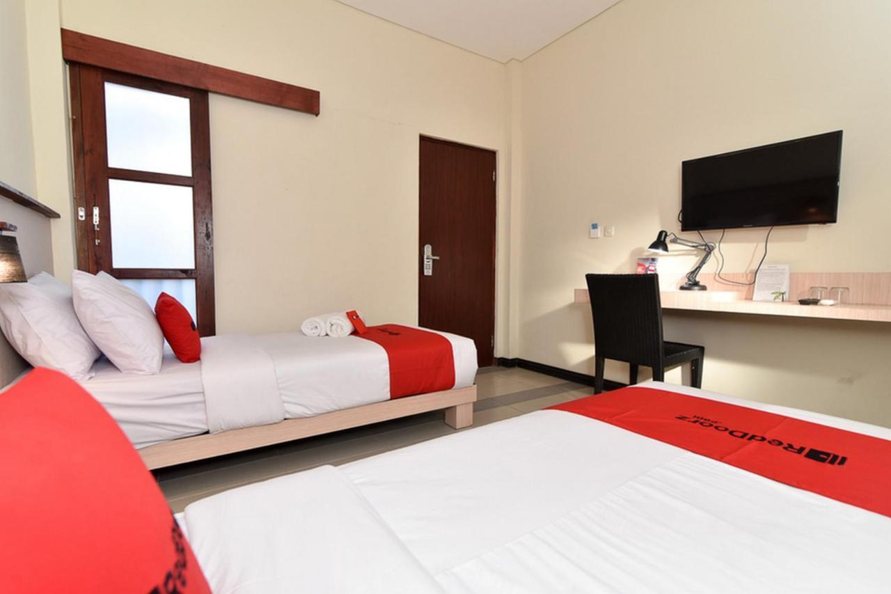 Reddoorz Near Legian Street Hotel Kültér fotó