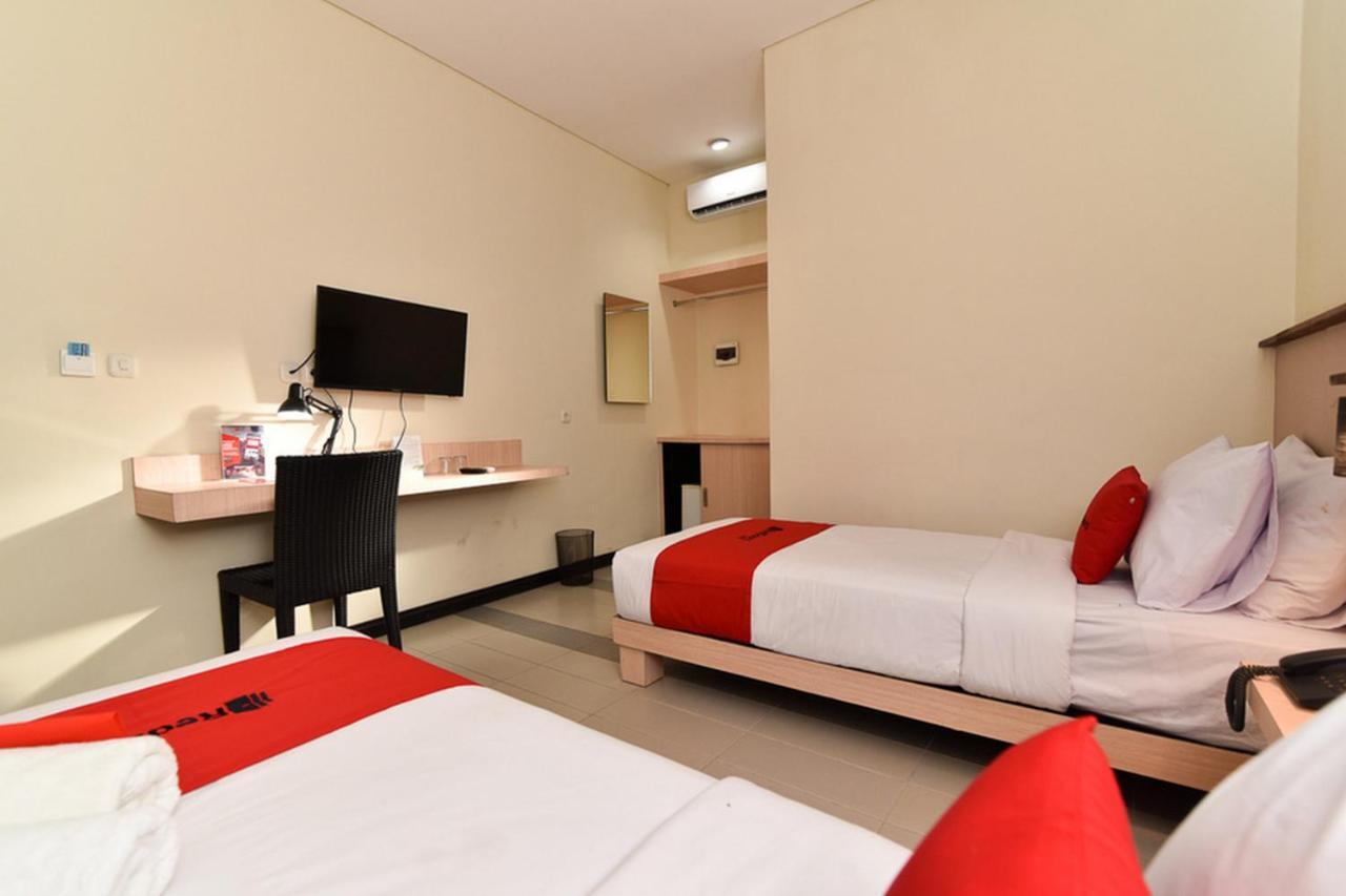 Reddoorz Near Legian Street Hotel Kültér fotó